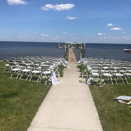 Lakeside Resort & Conference Center Houghton Lake Exterior photo