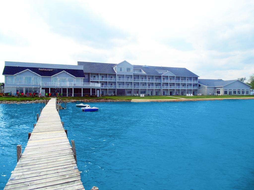 Lakeside Resort & Conference Center Houghton Lake Exterior photo